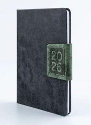 Еженедельник А5 2026г. Альфа-Тренд 310174 "Сицилия" черный+зеленый магнитный клапан, тв.переплет